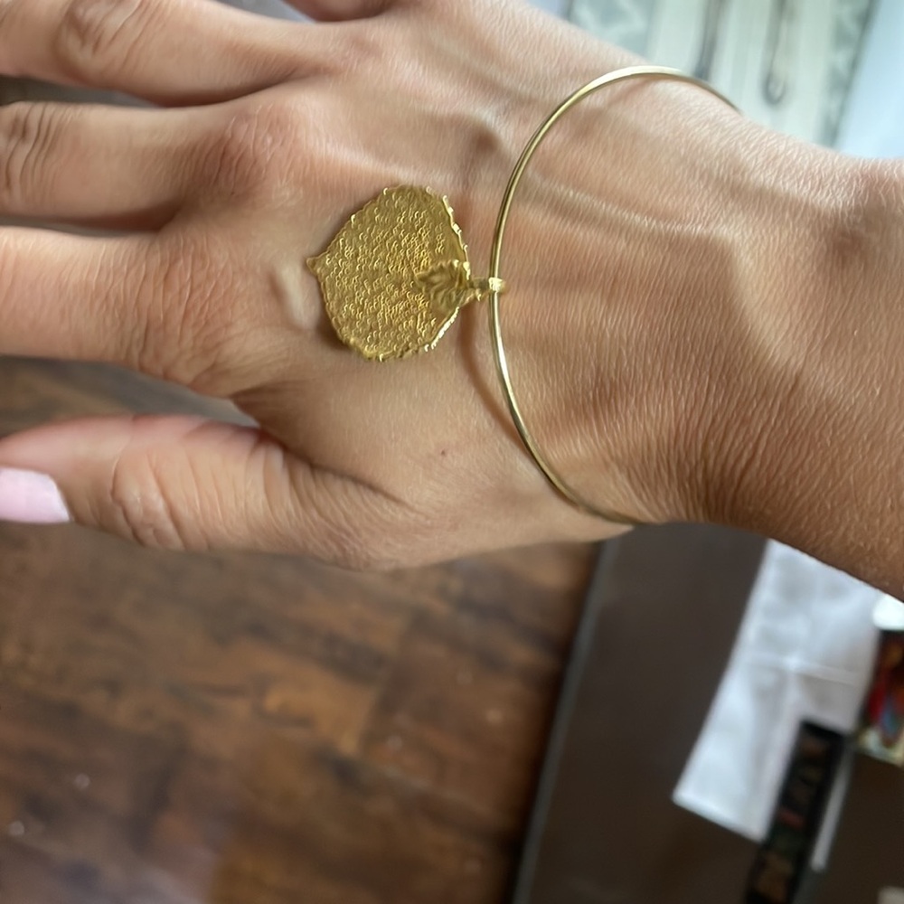 leaf bracelet - Picture 3 of 3